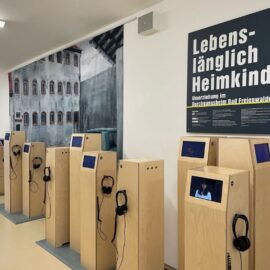 Ausstellungspräsentation „Lebenslänglich Heimkind“